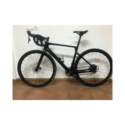 Vélo De Course Cube - 53 -Porte-vélos et Barres de Toit Soldes bicicleta cube agree slt 3