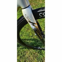 Vélo De Course Colnago - 56 - 700c 12 Vélo De Course Colnago - 56 - 700c -Porte-vélos et Barres de Toit Soldes colnago c64 disc axs 12v 4