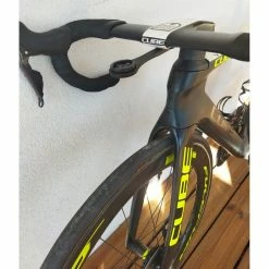 Vélo De Course Cube - 52 - 700c -Porte-vélos et Barres de Toit Soldes cube c68 x wanty gobert 5