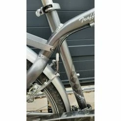 Vélo Tout Chemins Giant -Porte-vélos et Barres de Toit Soldes giant 700c 3