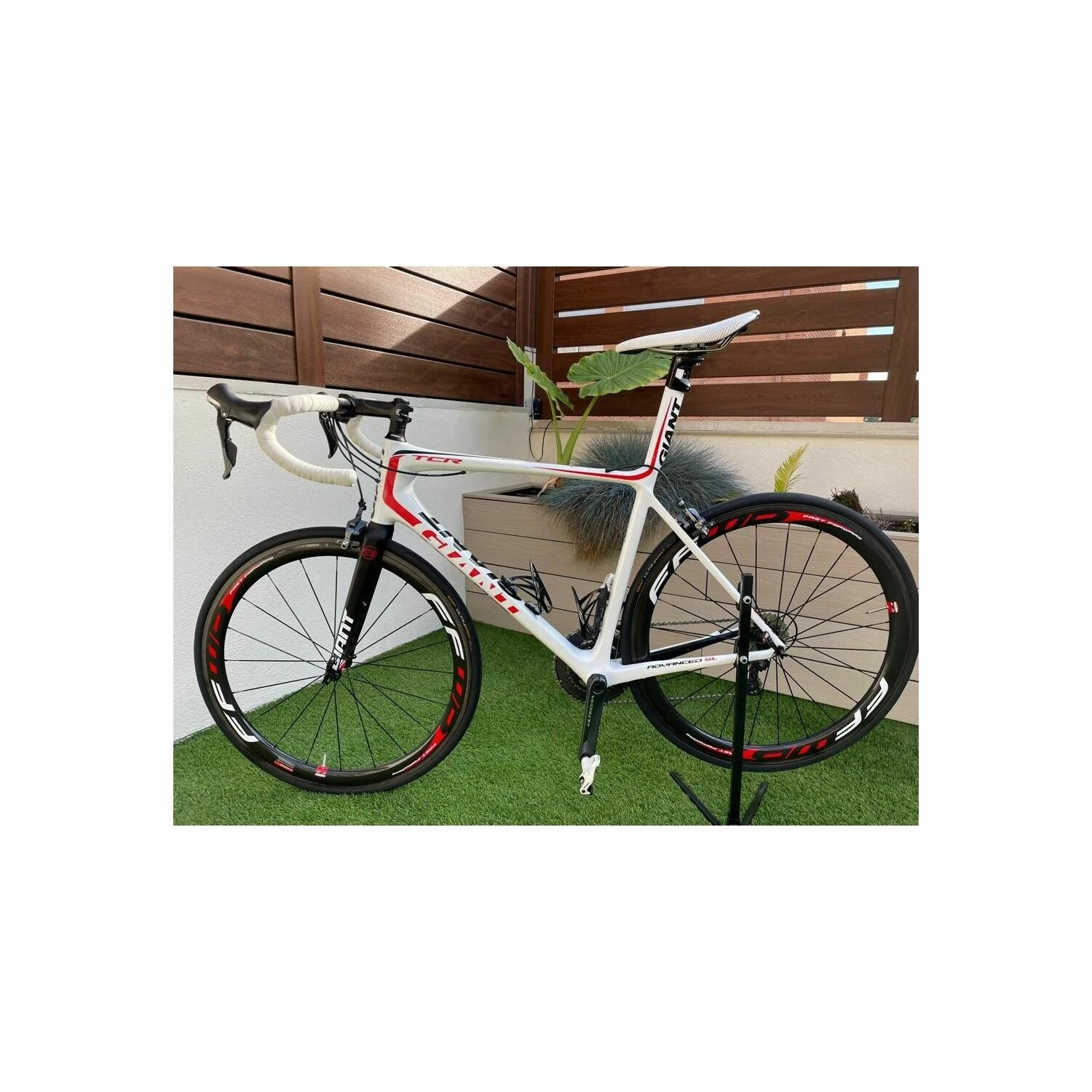 Vélo De Course Giant - 57 4 Vélo De Course Giant - 57 – Image 2