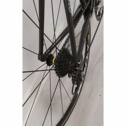 Vélo De Course Giant - 52 - 700c -Porte-vélos et Barres de Toit Soldes giant tcr carbone 5