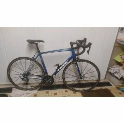 Vélo De Course Trek - 56 - 700c -Porte-vélos et Barres de Toit Soldes madone 2 3 4