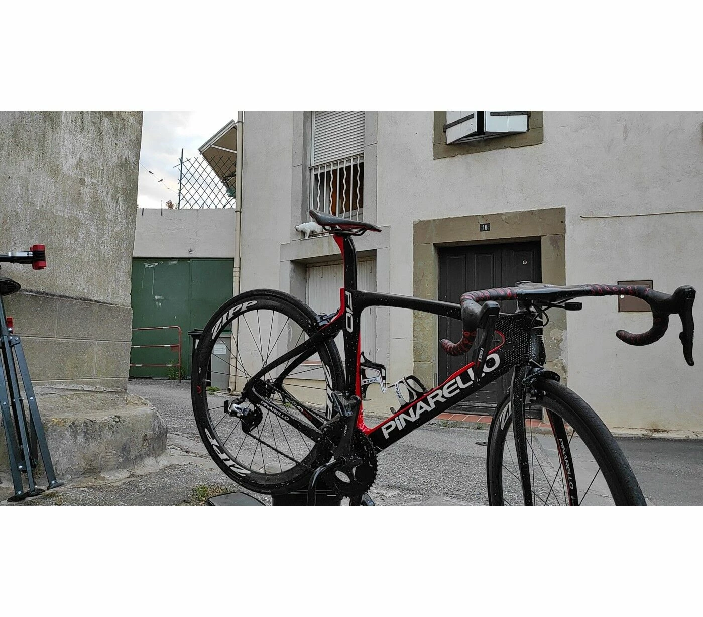 Vélo De Course Pinarello - 50 5 Vélo De Course Pinarello - 50 – Image 3