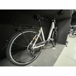 Vélo Urbain Sunn -Porte-vélos et Barres de Toit Soldes sunn urb motion l 2023 2