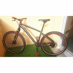 Vélo Urbain Rockrider 10 Vélo Urbain Rockrider -Porte-vélos et Barres de Toit Soldes velo 275 single speed noir et rouge 2